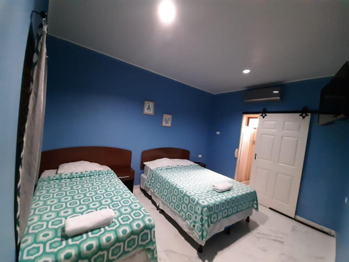 Hotel Casa Blanca Leon Ngoại thất bức ảnh