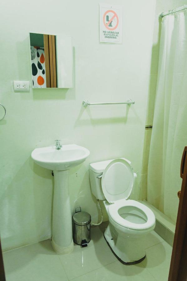 Hotel Casa Blanca Leon Ngoại thất bức ảnh