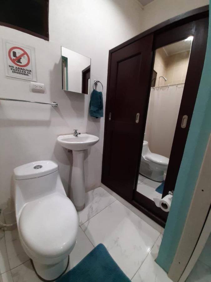 Hotel Casa Blanca Leon Ngoại thất bức ảnh