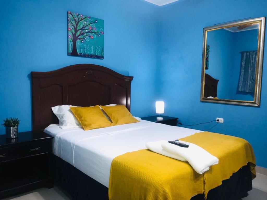 Hotel Casa Blanca Leon Ngoại thất bức ảnh
