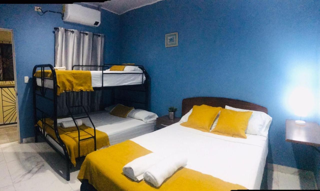 Hotel Casa Blanca Leon Ngoại thất bức ảnh